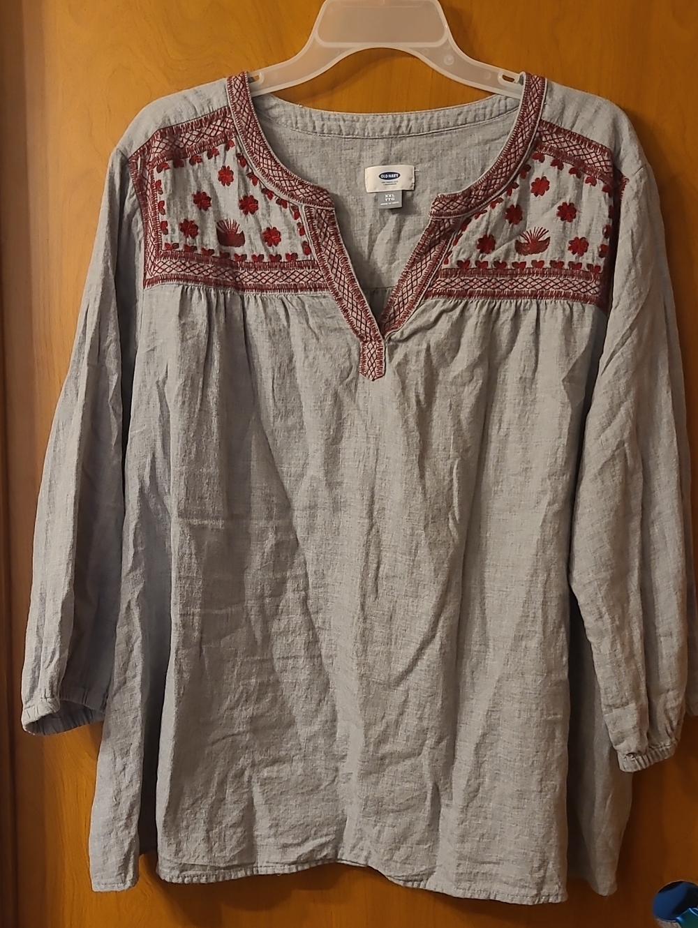 Old Navy Women's Light Gray Embroidered Peasant Top - Red Accents